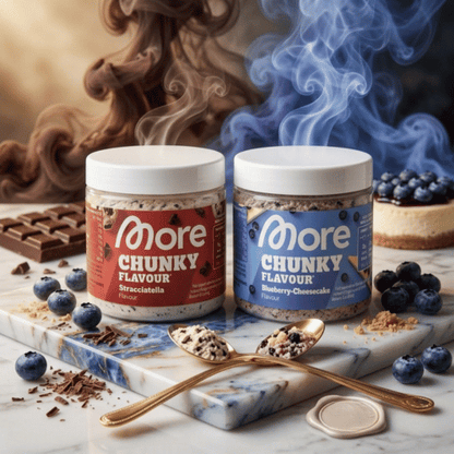 MORE Chunky Flavour Dosen in zwei Sorten – Blueberry-Cheesecake und Stracciatella