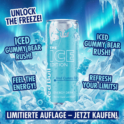 Eisblaue Dose Red Bull The Ice Edition (Iced Gummy Bear) inmitten von gefrorenen blauen Gummibärchen und Eiskristallen vor einer nächtlichen Polarlandschaft mit Nordlichtern – Limitierte Edition bei Lustladen24.